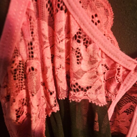 Pink and Black Lace Mesh Slip Top. No Brand Tag. Size XXL. - Picture 3 of 4
